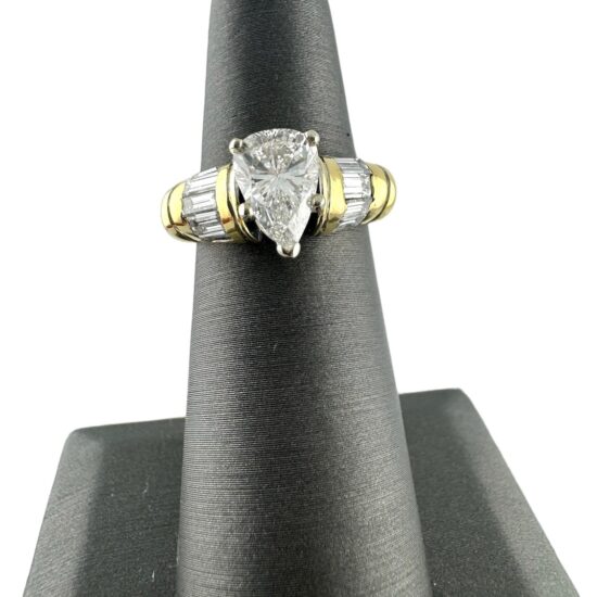 Kp gems pear shaped diamond yellow gold baguette ring