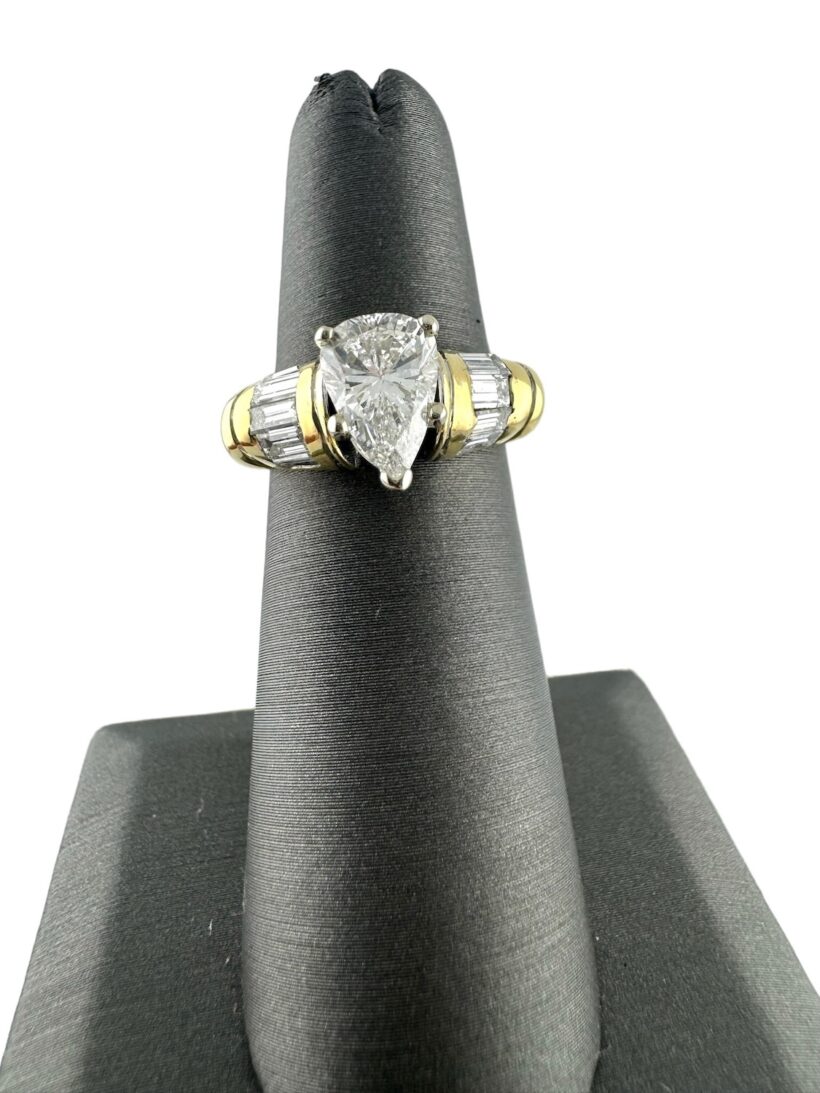 Kp gems pear shaped diamond yellow gold baguette ring