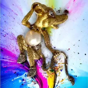 KP Gems estate jewelry pin gold mouse with diamonds and pearl.