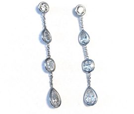 3.50 carats Diamond Drops Earring Earrings