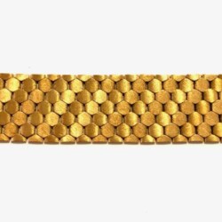 This luxurious gold bracelet features a detailed honeycomb pattern, perfect for adding a touch of sophistication and style to any jewelry collection. Ideal for those seeking unique and high-quality estate jewelry pieces. Bracelets