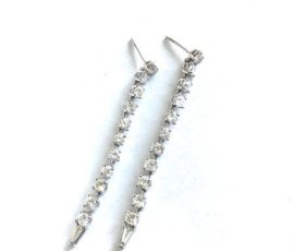 #image_title Earrings