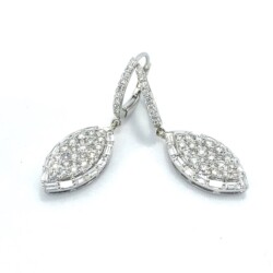 #image_title Earrings
