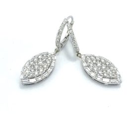 #image_title Earrings